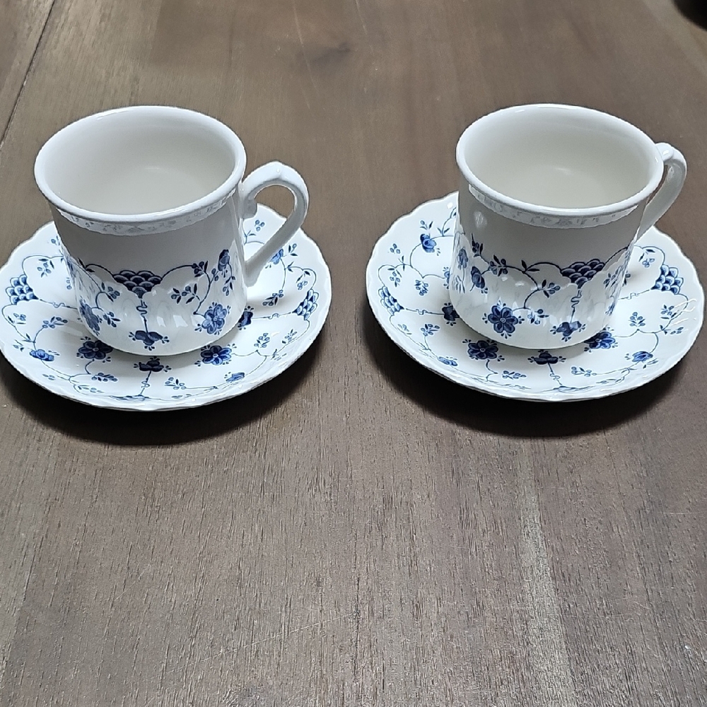 Churchill Helsinki Finlandia Pattern Blue and White Floral Teacup Set--2